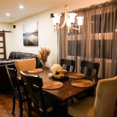 Nice And Cozy. Sleeps 5. Apartment Chicago Luaran gambar