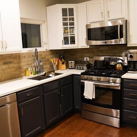 Nice And Cozy. Sleeps 5. Apartment Chicago Luaran gambar